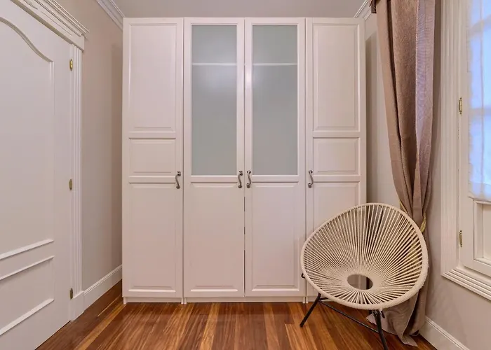 Bailen Reformado Elegante Con Wifi Bilbao