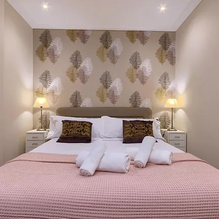 Bailen Reformado Elegante Con Wifi Apartman
