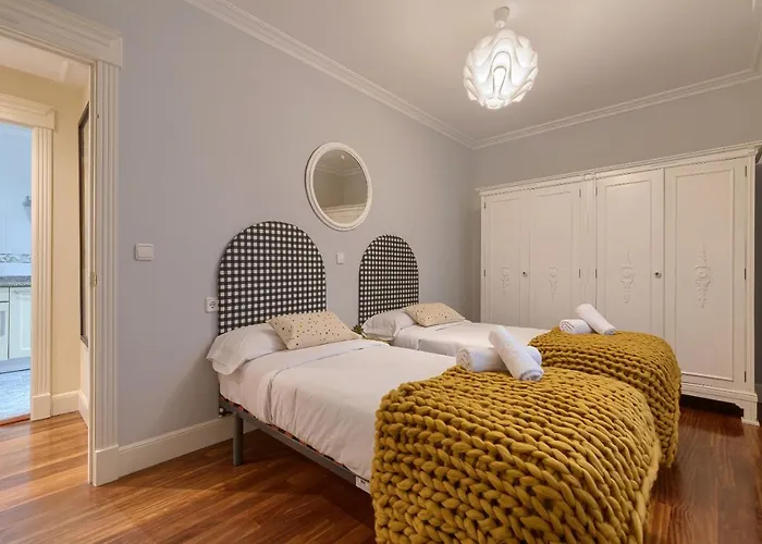 Bailen Reformado Elegante Con Wifi Apartment *