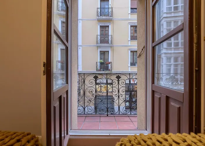 Bailen Reformado Elegante Con Wifi *