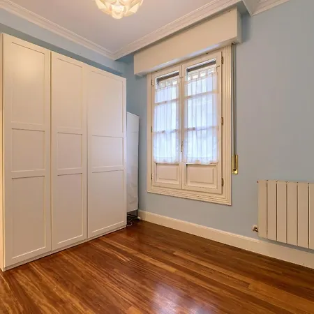 Bailen Reformado Elegante Con Wifi *